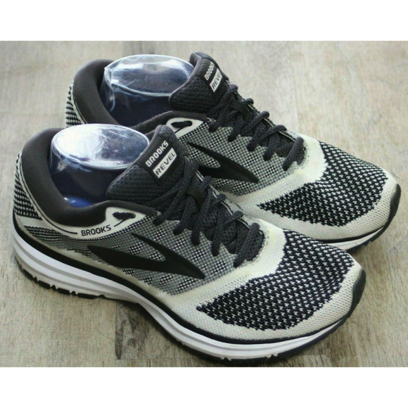 brooks revel 2 black